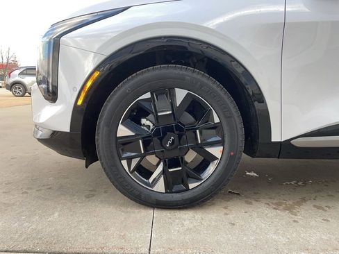 New 2026 Kia Sportage SX image 16