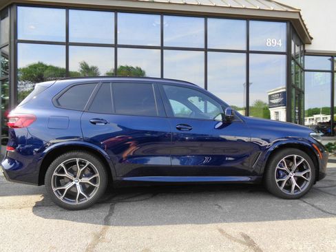 Used 2022 BMW X5 xDrive40i w/ Premium Essential Package AWD/4WD image 4