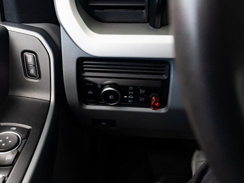 Used 2024 Ford F350 XLT image 13