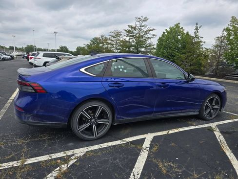 Used 2024 Honda Accord Sport image 8