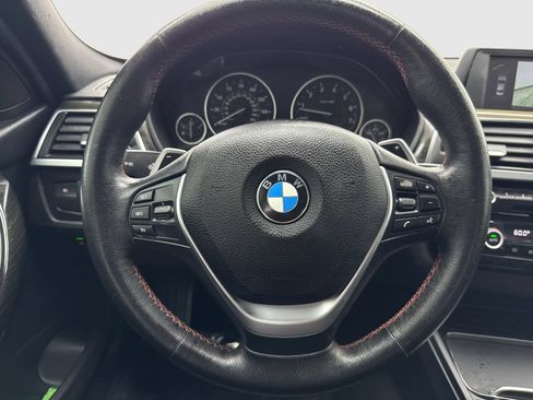 Used 2018 BMW 330i Sedan RWD image 19