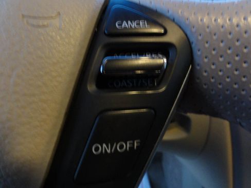 Used 2014 Nissan Murano SV w/ Value Package image 35