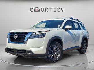 New 2025 Nissan Pathfinder SV 360° Tour