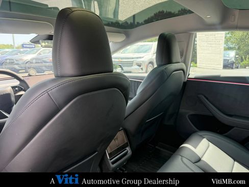 Used 2024 Tesla Model 3 Long Range AWD/4WD image 21