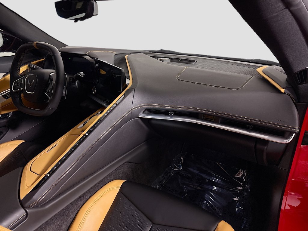 Used 2023 Chevrolet Corvette Stingray Preferred Cpe w/ Z51 Performance Package RWD image 29