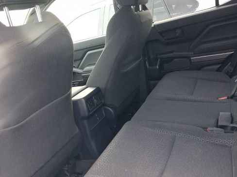 Used 2025 Toyota 4Runner SR5 AWD/4WD image 6