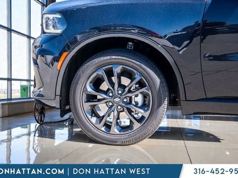 Used 2025 Dodge Durango GT AWD/4WD image 29