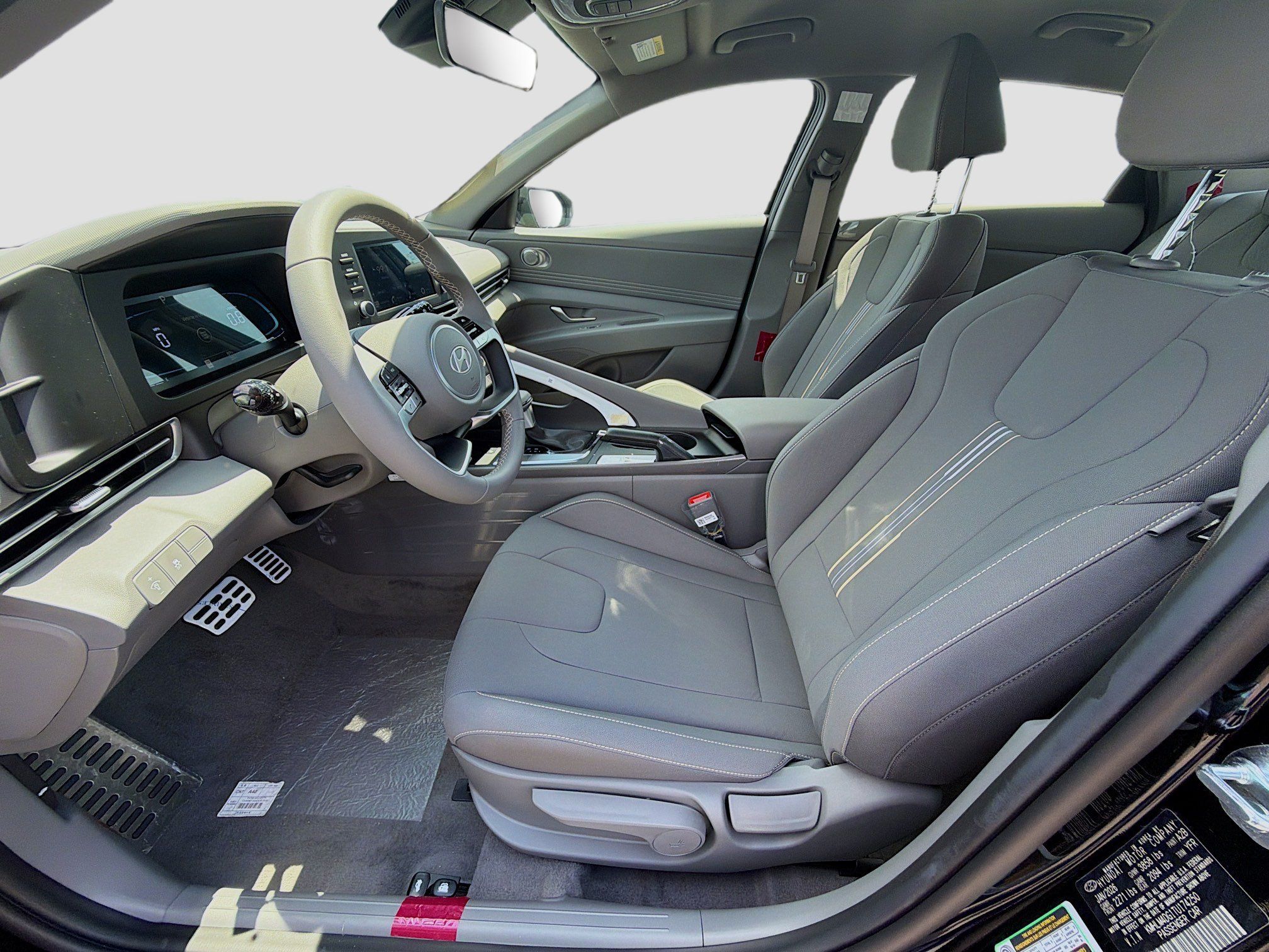 New 2026 Hyundai Elantra Sport FWD image 14