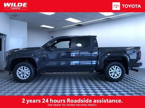 New 2026 Toyota Tacoma SR5 AWD/4WD image 3