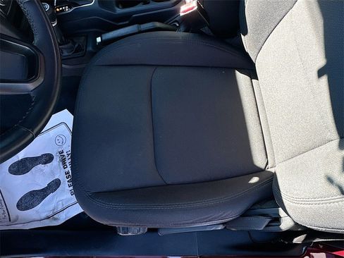 Used 2022 Jeep Wrangler Unlimited Sport image 18