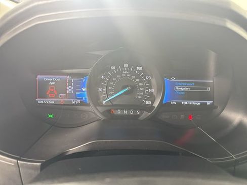 Used 2022 Ford Edge Titanium w/ Equipment Group 301A AWD/4WD image 17