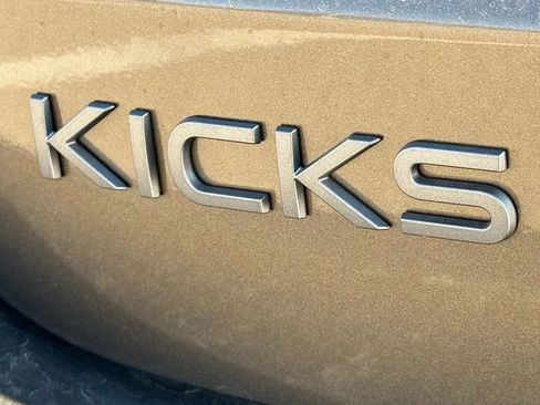 New 2026 Nissan Kicks SR w/ Cold Weather Package image 44