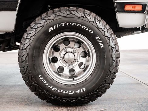 Used 1988 Dodge Ramcharger 4WD image 36