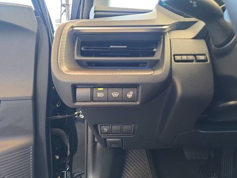 Used 2026 Toyota Prius XLE FWD image 18