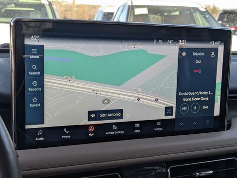 Used 2021 Lincoln Nautilus Reserve w/ Equipment Group 201A image 17