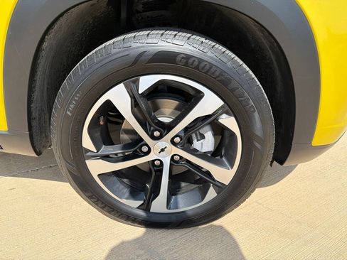 Used 2024 Chevrolet Trax RS w/ Driver Confidence Package FWD image 13