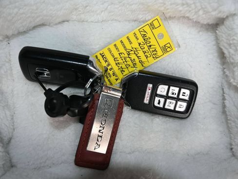 Used 2022 Honda Odyssey Elite image 22