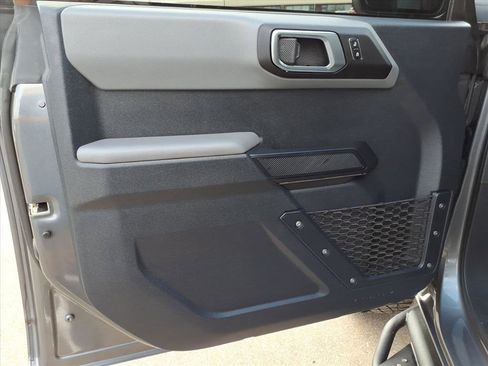 Used 2023 Ford Bronco Big Bend w/ Sasquatch Package image 13