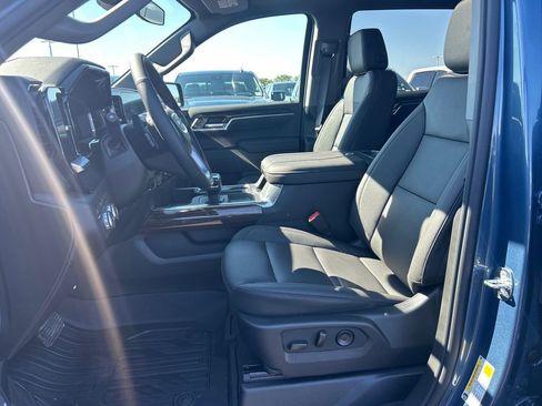 New 2026 GMC Sierra 1500 Elevation w/ Elevation Premium Package AWD/4WD image 18