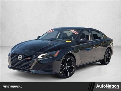 Used 2024 Nissan Altima 2.5 SR