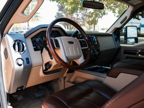 Used 2012 Ford F350 King Ranch w/ King Ranch w/Chrome Pkg AWD/4WD image 9