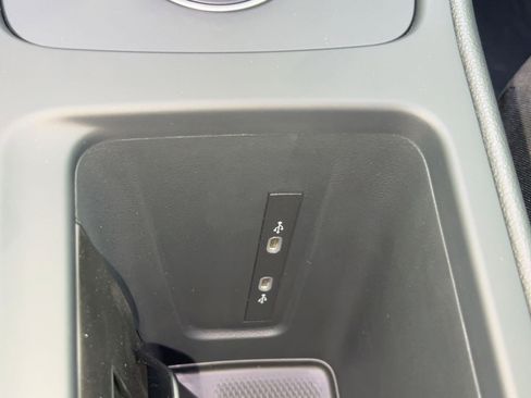 New 2026 Volkswagen Tiguan S image 30