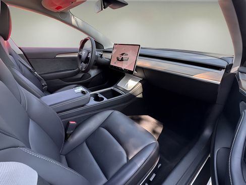 Used 2023 Tesla Model 3 Standard Range RWD image 20