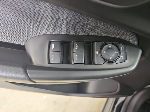 Certified 2022 Chevrolet TrailBlazer LT w/ Convenience Package AWD/4WD image 32