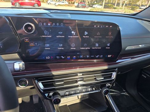 New 2026 Chevrolet Traverse RS image 17