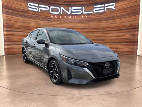 Used 2024 Nissan Sentra SV image 9
