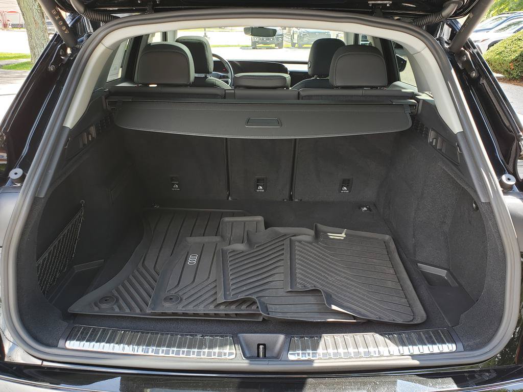Used 2025 Audi Q5 Premium w/ Convenience Package AWD/4WD image 15