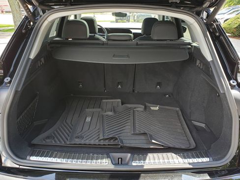 Used 2025 Audi Q5 Premium w/ Convenience Package AWD/4WD image 15