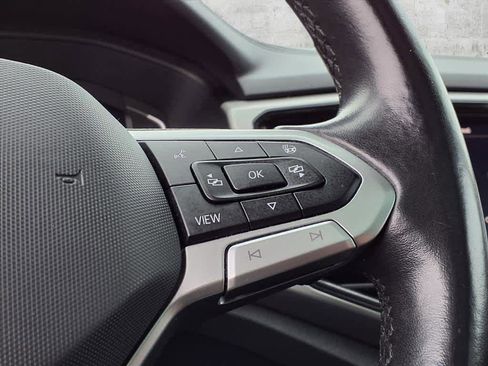 Used 2021 Volkswagen Atlas SEL image 24