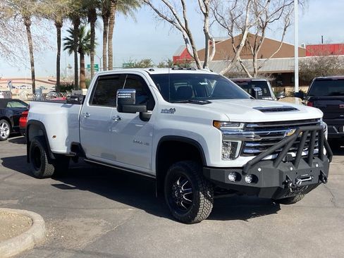 Used 2021 Chevrolet Silverado 3500 High Country image 30