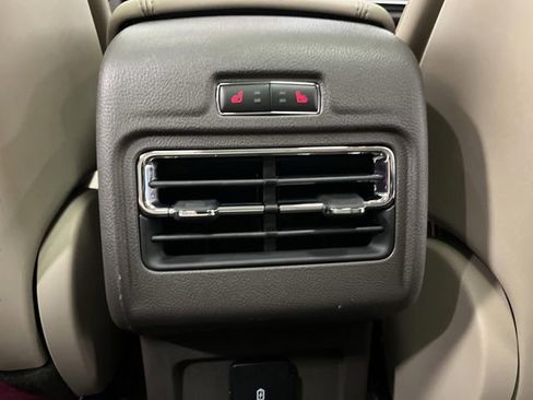 Used 2022 Lincoln Corsair AWD w/ Premium Package image 35