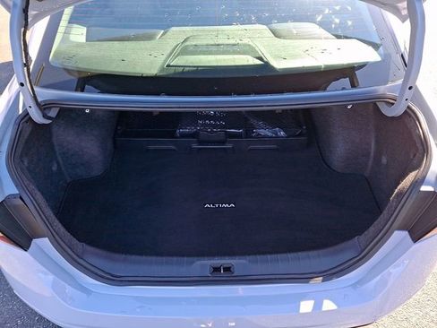 Used 2024 Nissan Altima 2.5 SR w/ SR Premium Package image 30