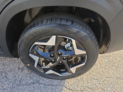New 2026 Kia Seltos S image 35