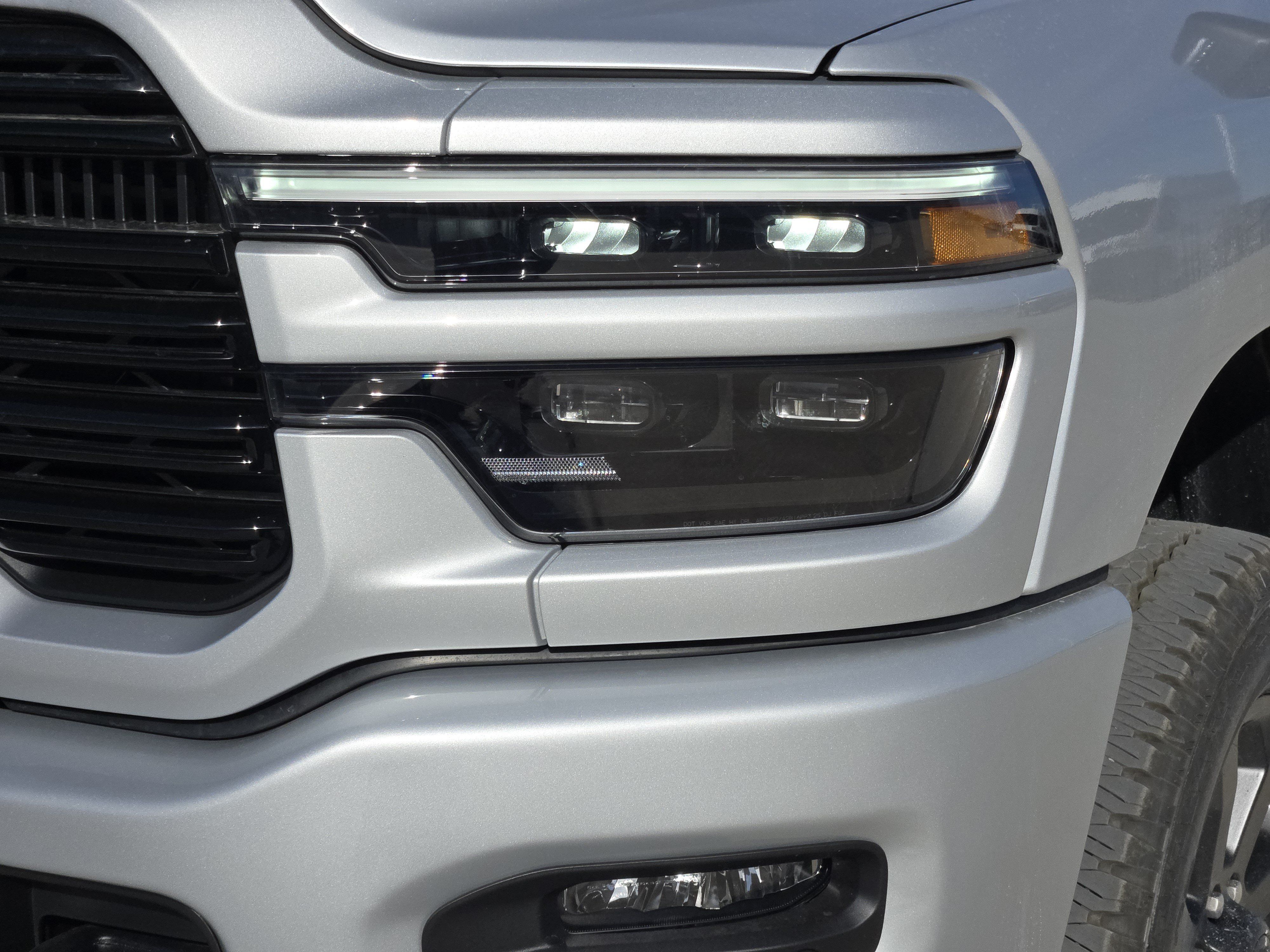 New 2026 RAM 2500 Laramie w/ Night Edition AWD/4WD image 7