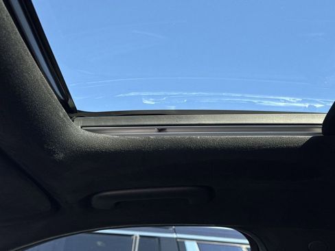 Used 2021 Hyundai Palisade Calligraphy image 16