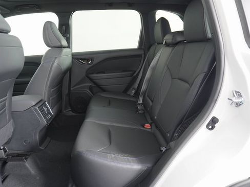 New 2025 Subaru Forester Limited w/ Popular Package image 21