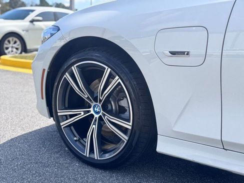 Used 2023 BMW 330e w/ Premium Package image 5