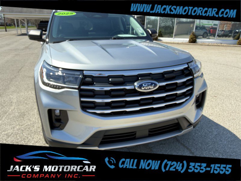 Used 2025 Ford Explorer Active w/ Active Comfort Package AWD/4WD image 5