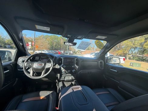 Used 2019 GMC Sierra 1500 AT4 w/ AT4 Premium Package AWD/4WD image 11