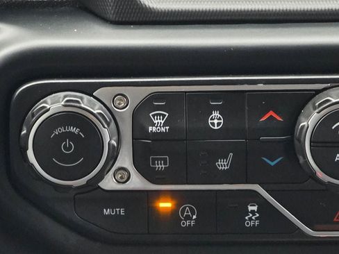 Used 2019 Jeep Wrangler Unlimited Moab w/ Quick Order Package 24M Moab image 16