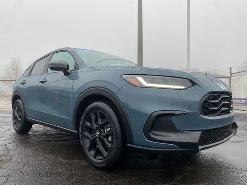 Used 2025 Honda HR-V Sport image 30