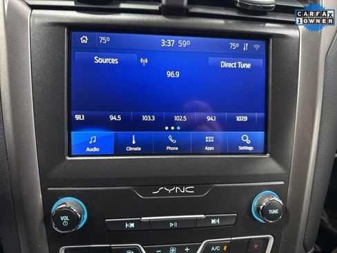 Used 2020 Ford Fusion SE image 18