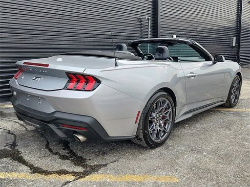 Used 2024 Ford Mustang GT Premium w/ GT Performance Package image 7