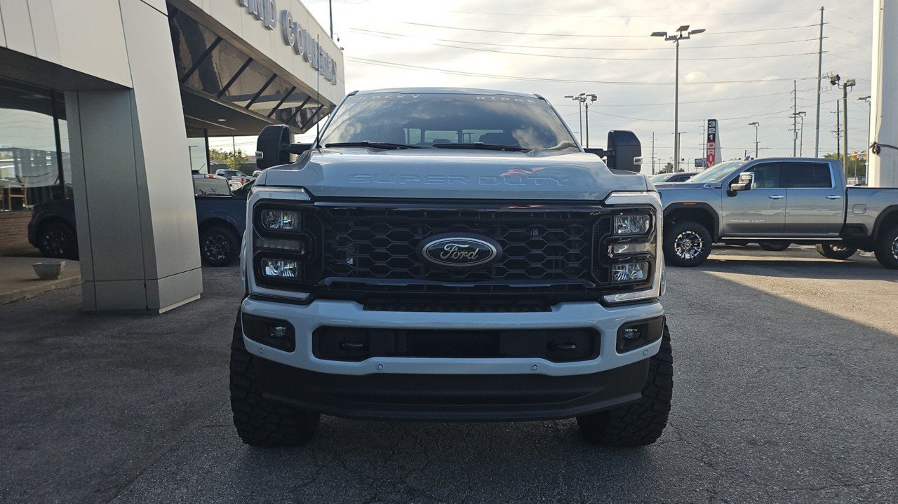 Used 2025 Ford F250 Lariat w/ Lariat Ultimate Package AWD/4WD image 7