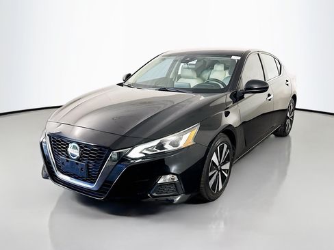 Used 2022 Nissan Altima 2.5 SV FWD image 4