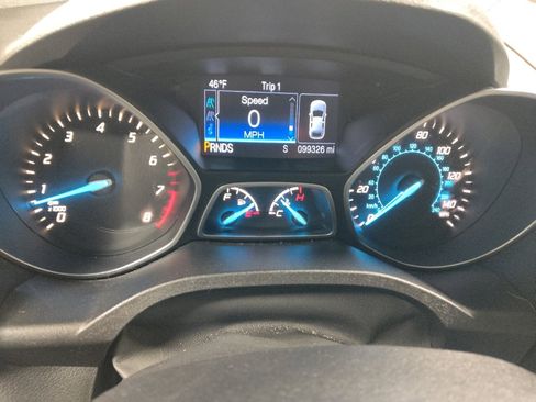 Used 2016 Ford Escape SE image 23